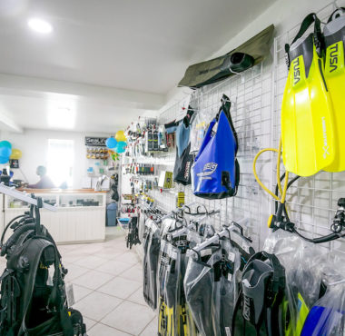 Dive Retail Shop